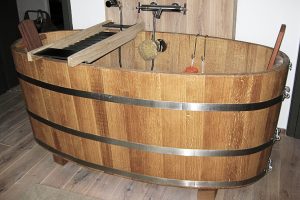 Badewanne aus Holz für 2 Personen