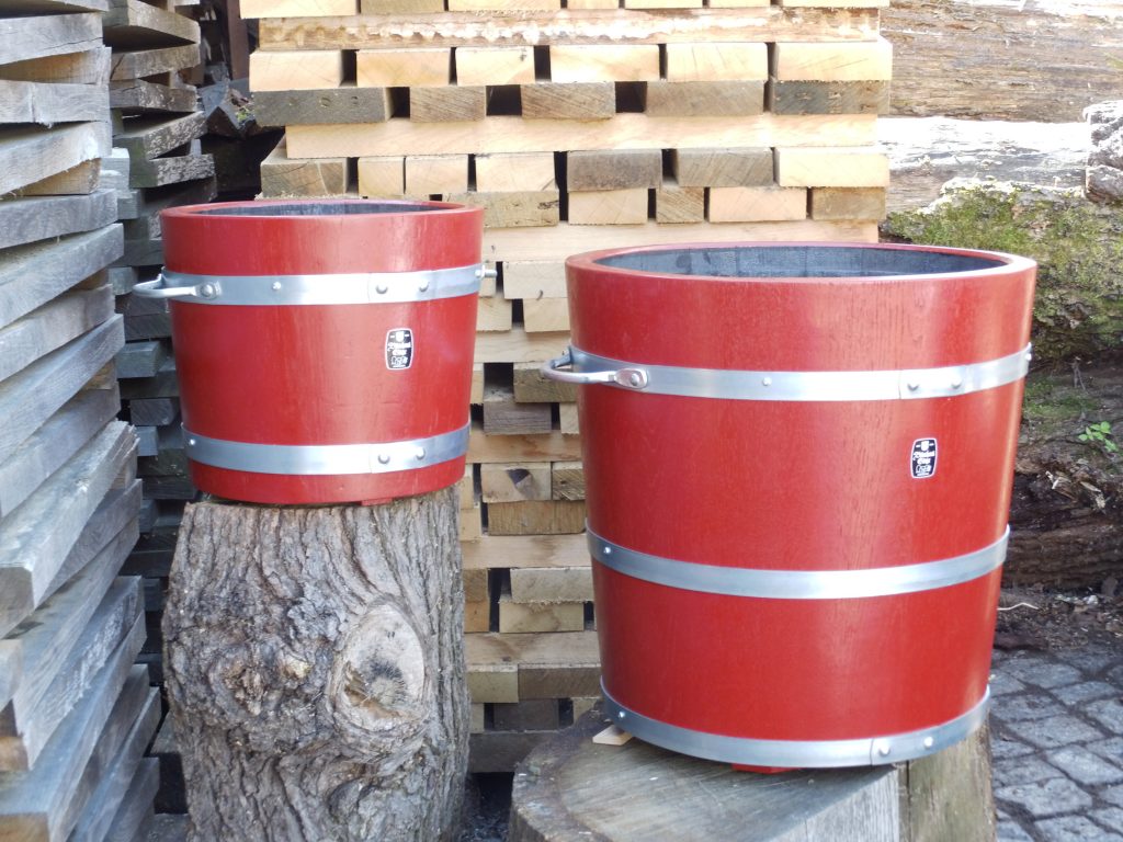 Holzpflanzkübel - Pflanzkübel Holz - Braunrot